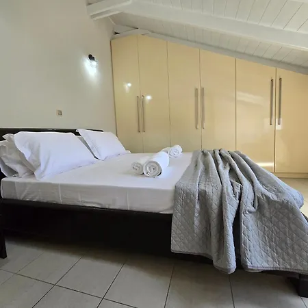 Tomorrow Attic Appartamento Vasilikí