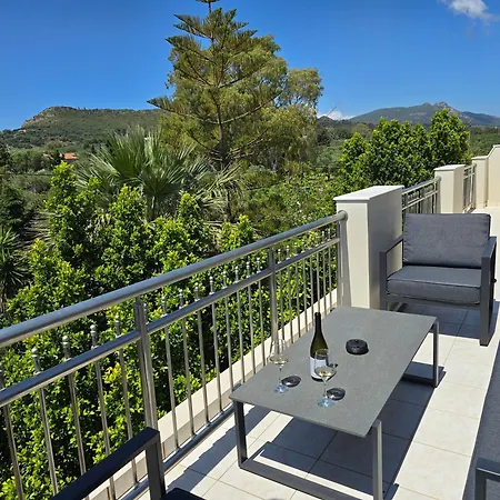 Tomorrow Attic Appartamento Vasilikí