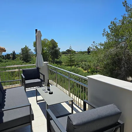 Apartman Tomorrow Attic *