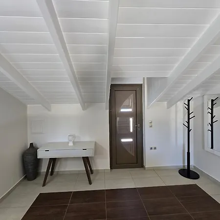 Tomorrow Attic Apartment